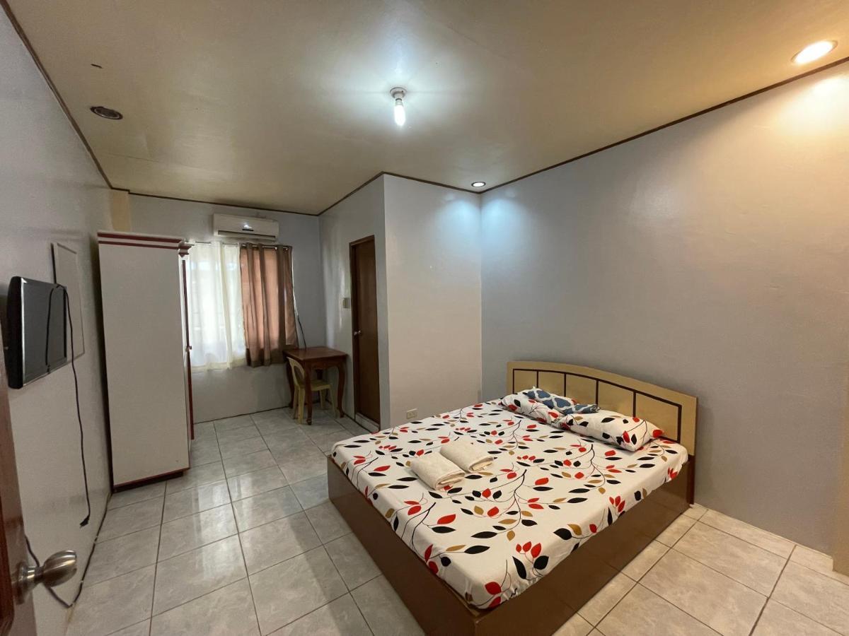 Teofila Pension Puerto Princesa Kültér fotó