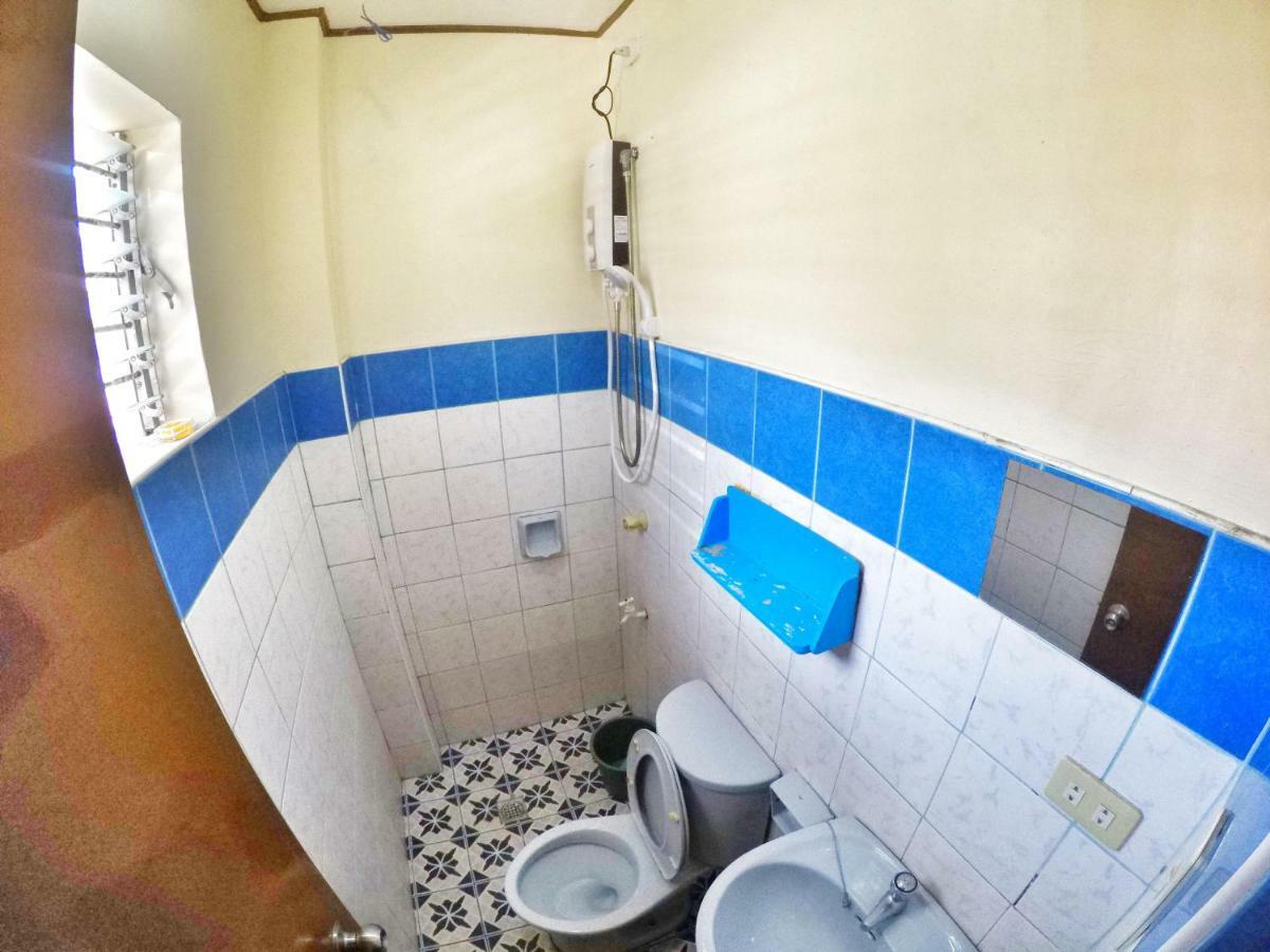Teofila Pension Puerto Princesa Kültér fotó